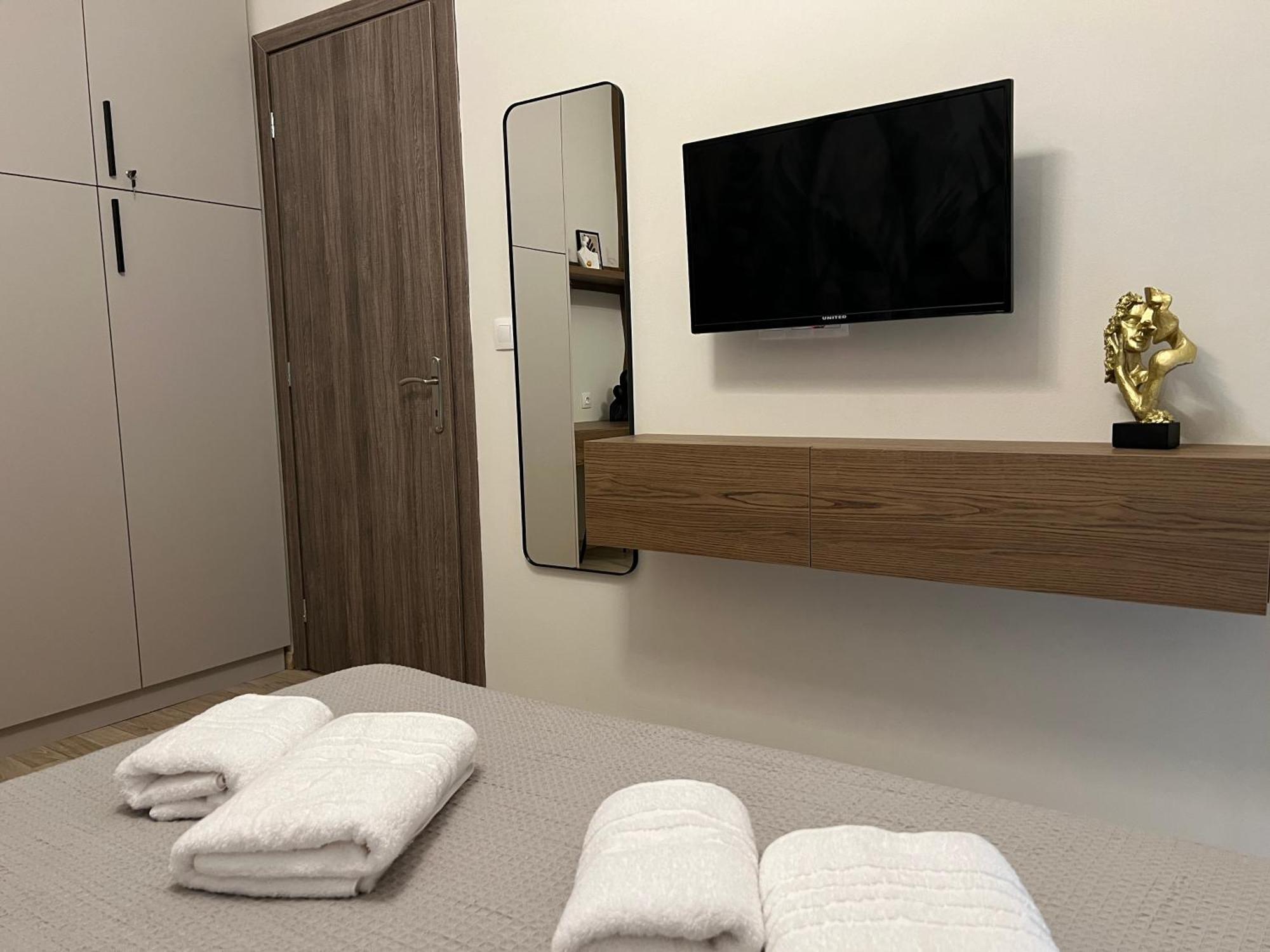 Oasis Apartment 2 By Gg อเล็กซานโดรโพลิส ภายนอก รูปภาพ